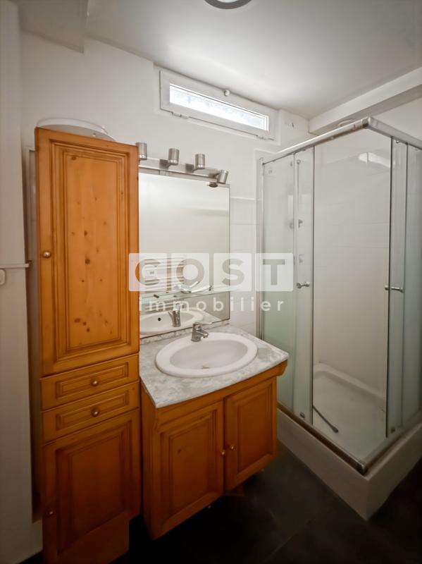 Appartement - 82 m² - 3 pièces