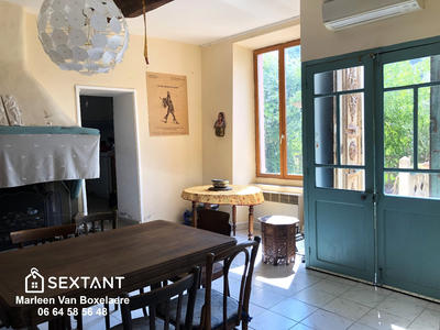 Maison - 140 m² - 6 pièces