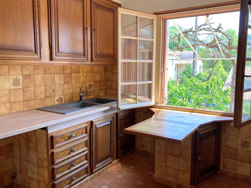 Maison - 165 m² - 8 pièces