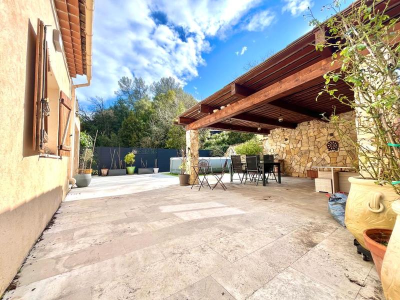 Maison - 114 m² - 4 pièces