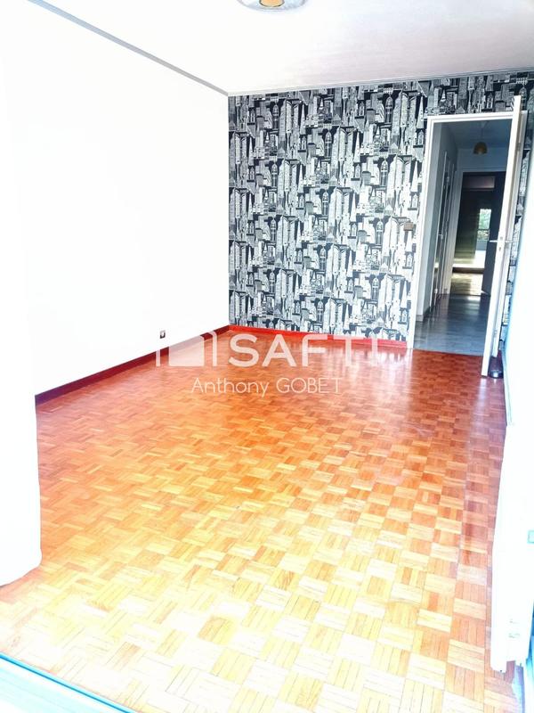 Appartement - 110 m² - 4 pièces