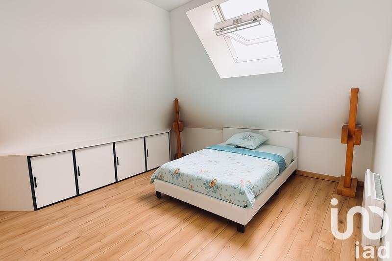 Maison - 121 m² - 7 pièces