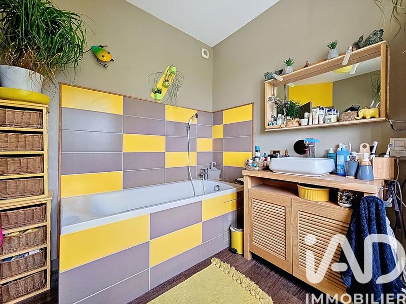 Maison - 133 m² - 6 pièces