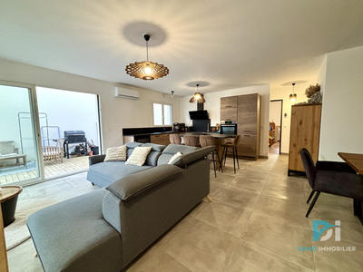 Maison - 96 m² - 4 pièces