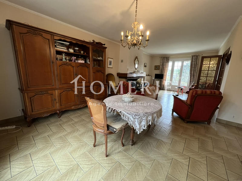 Maison - 172 m² - 8 pièces