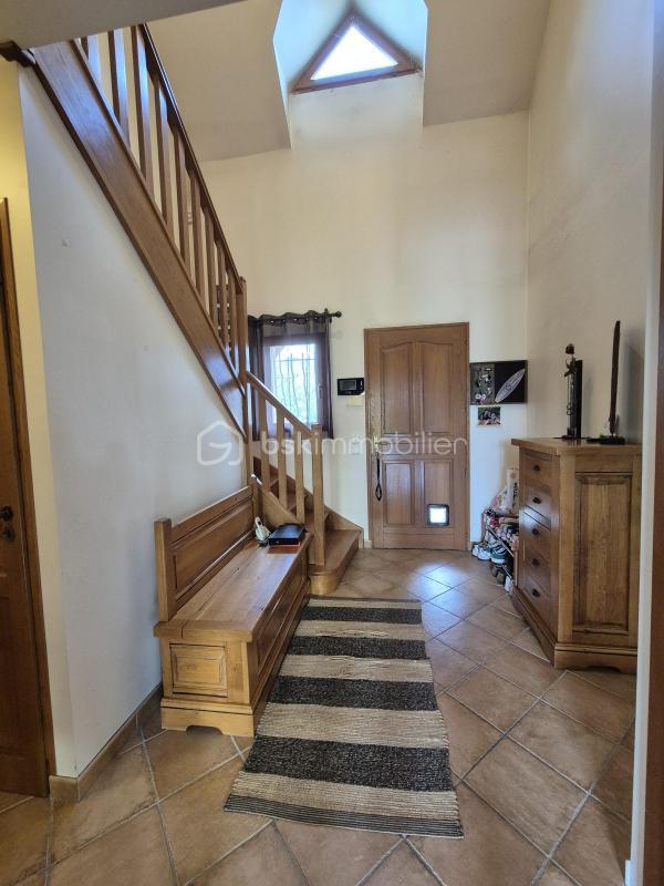 Maison - 138 m² - 5 pièces