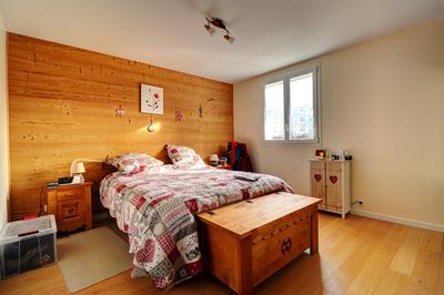 Maison - 260 m² - 7 pièces