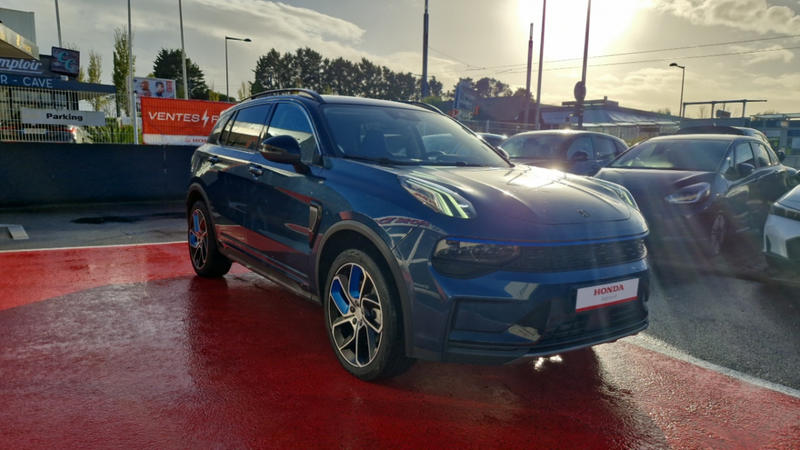 Lynk &amp; Co 01 1.5 261ch Hybride Rechargeable