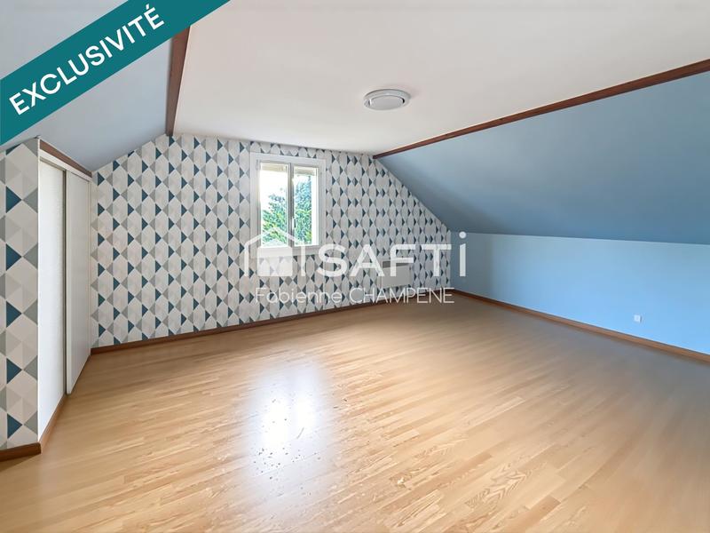 Maison - 157 m² - 7 pièces