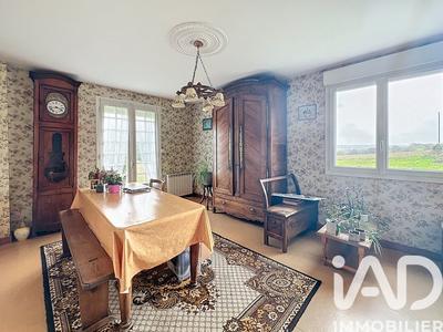 Maison - 92 m² - 4 pièces