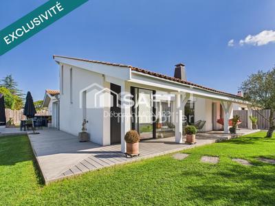 Maison - 180 m² - 6 pièces