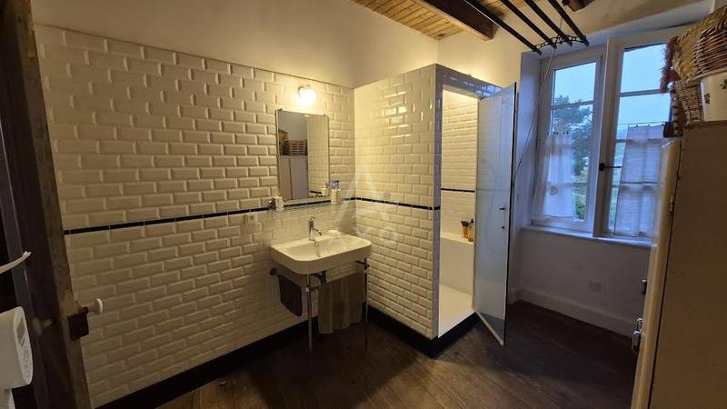 Appartement - 93 m² - 4 pièces