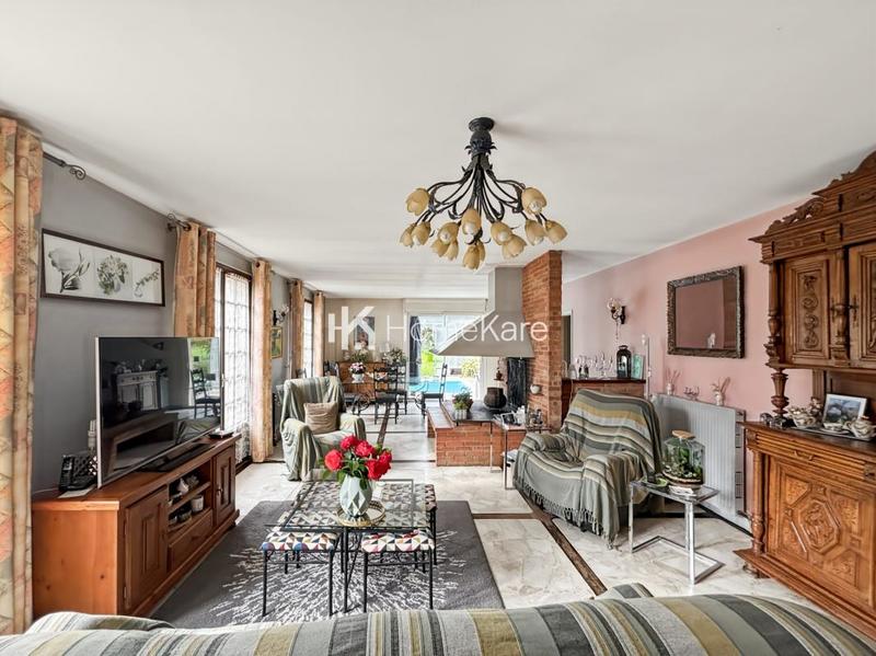 Maison - 175 m² - 6 pièces