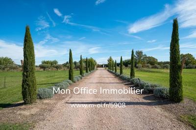 Maison - 340 m² - 7 pièces