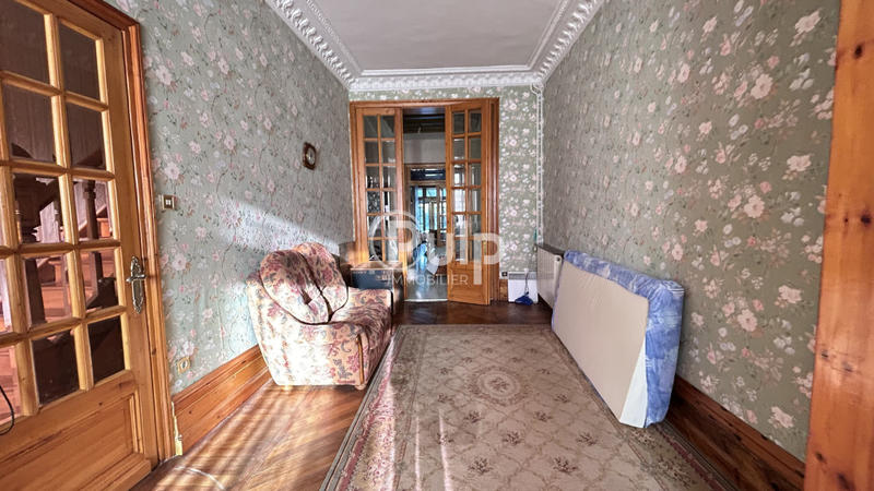 Maison - 160 m² - 6 pièces