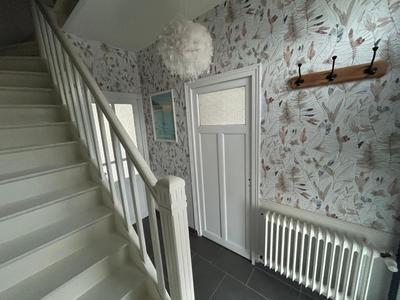 Maison - 110 m² - 8 pièces