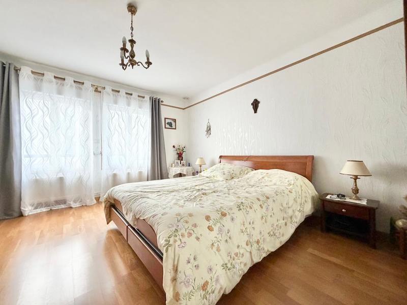 Maison - 168 m² - 6 pièces