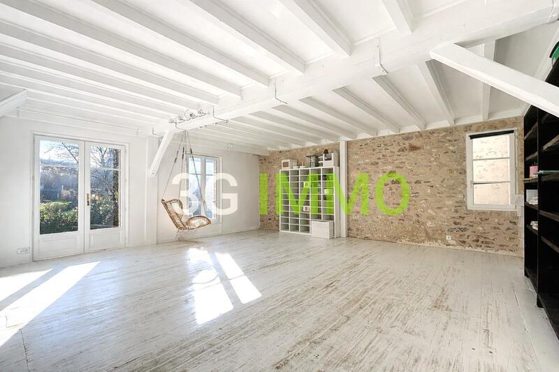 Moulin - 720 m² - 11 pièces