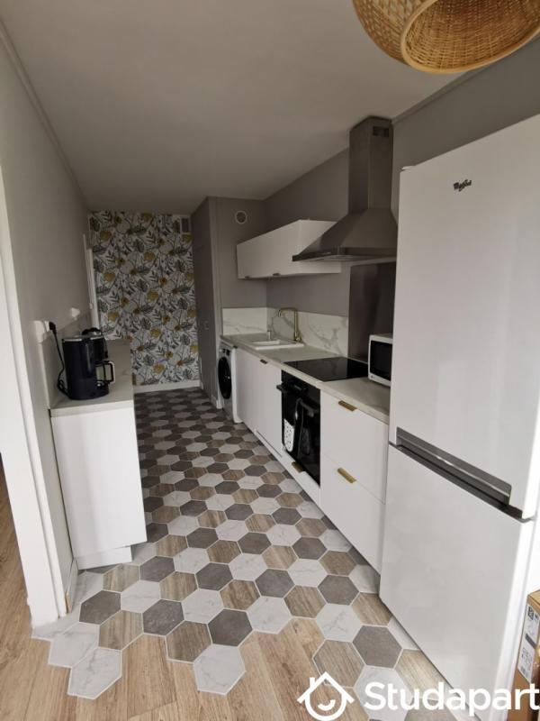 Chambre - 11 m² - 1 pièce