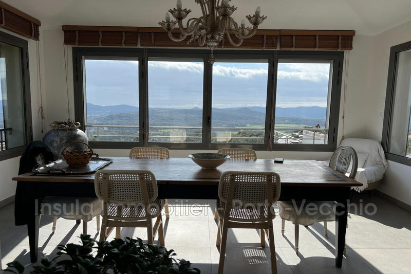 Maison - 179 m² - 4 pièces