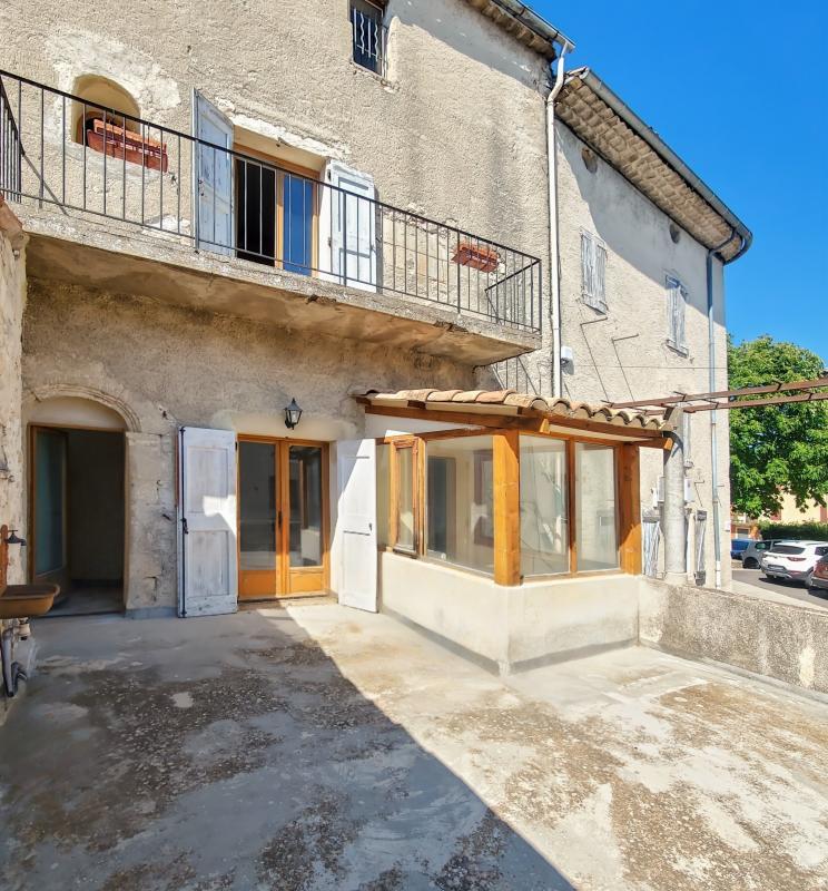 Maison de village - 87 m² - 3 pièces