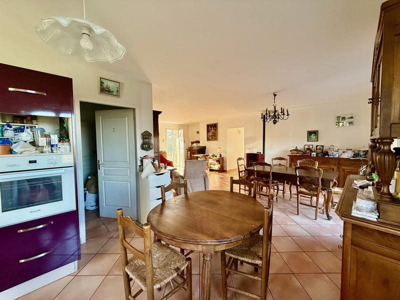 Maison - 108 m² - 4 pièces