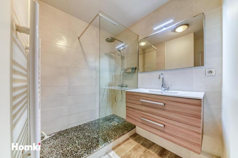 Appartement - 82 m² - 4 pièces