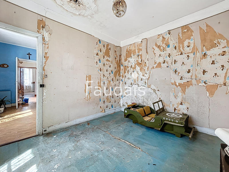 Maison - 152 m² - 7 pièces