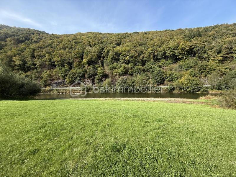 Pavillon - 90 m² - 6 pièces