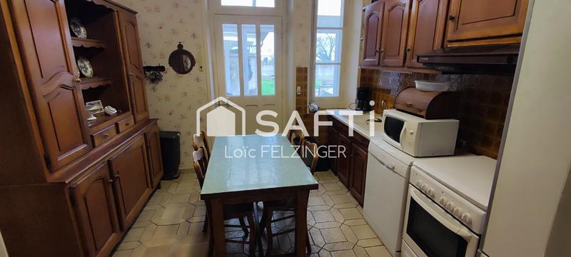 Maison - 188 m² - 8 pièces