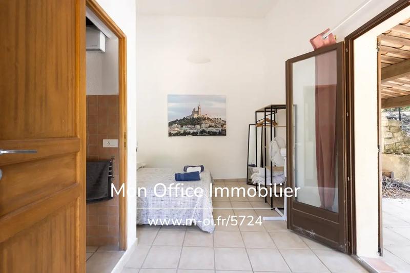 Propriété - 270 m² - 10 pièces