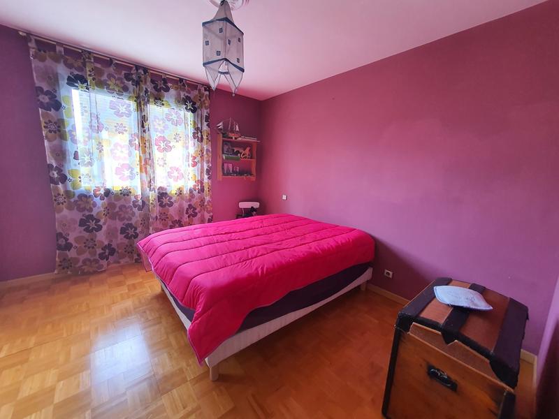 Maison - 258 m² - 6 pièces