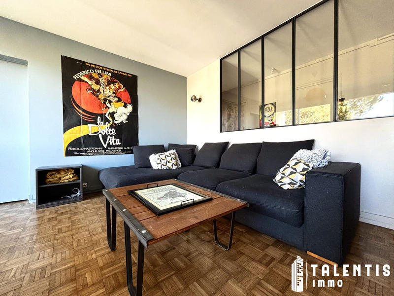 Appartement - 80 m² - 1 pièce