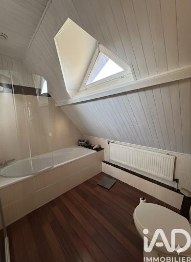 Maison - 170 m² - 5 pièces