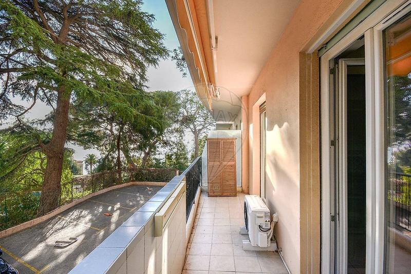 Appartement - 92 m² - 3 pièces