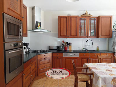 Maison - 190 m² - 10 pièces