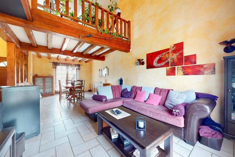 Maison - 119 m² - 7 pièces