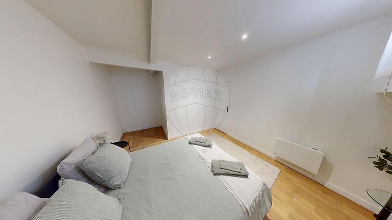 Local commercial - 190 m² - 6 pièces