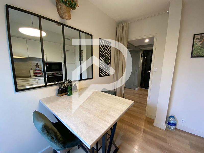 Appartement - 103 m² - 4 pièces