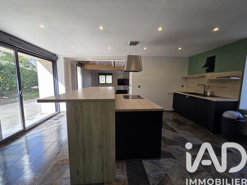 Maison - 150 m² - 5 pièces