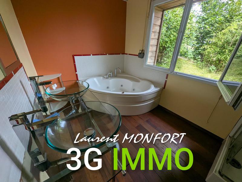 Maison contemporaine - 210 m² - 7 pièces