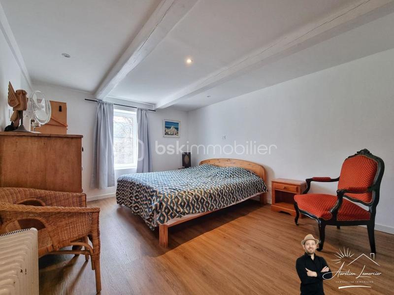 Maison - 135 m² - 4 pièces