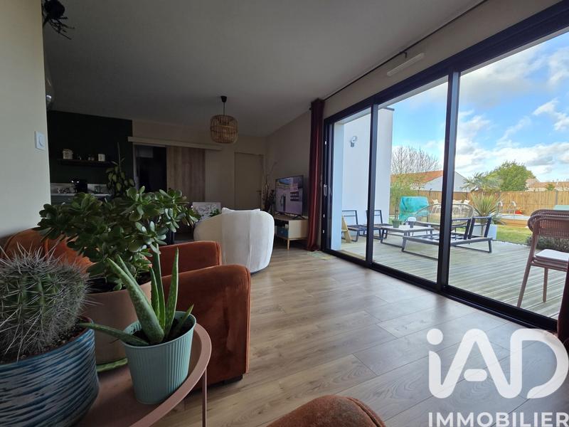Maison - 95 m² - 4 pièces