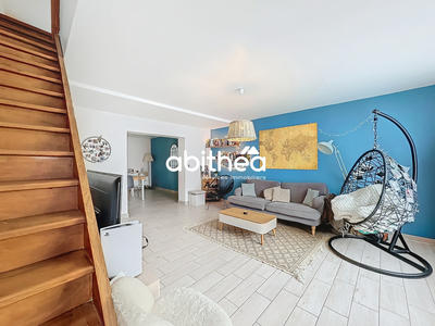 Maison - 105 m² - 4 pièces