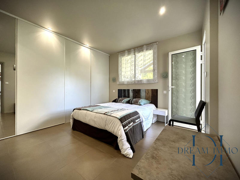 Maison - 162 m² - 5 pièces