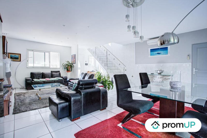 Maison contemporaine - 150 m² - 6 pièces