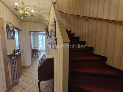 Maison - 89 m² - 5 pièces