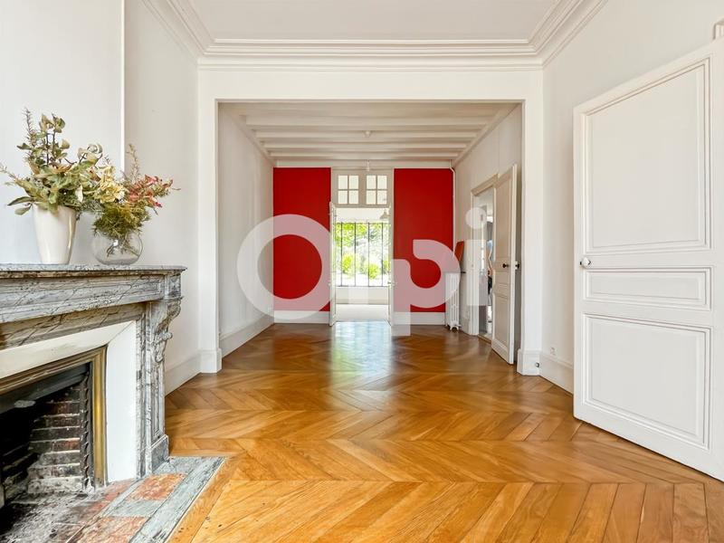 Propriété - 164 m² - 8 pièces