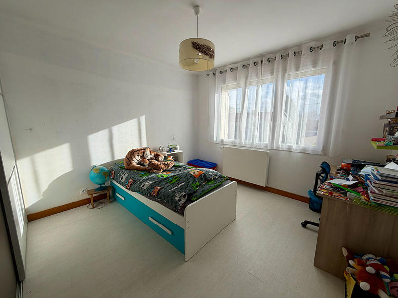 Maison - 205 m² - 7 pièces