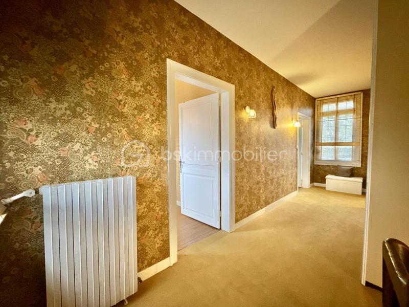 Maison - 175 m² - 6 pièces